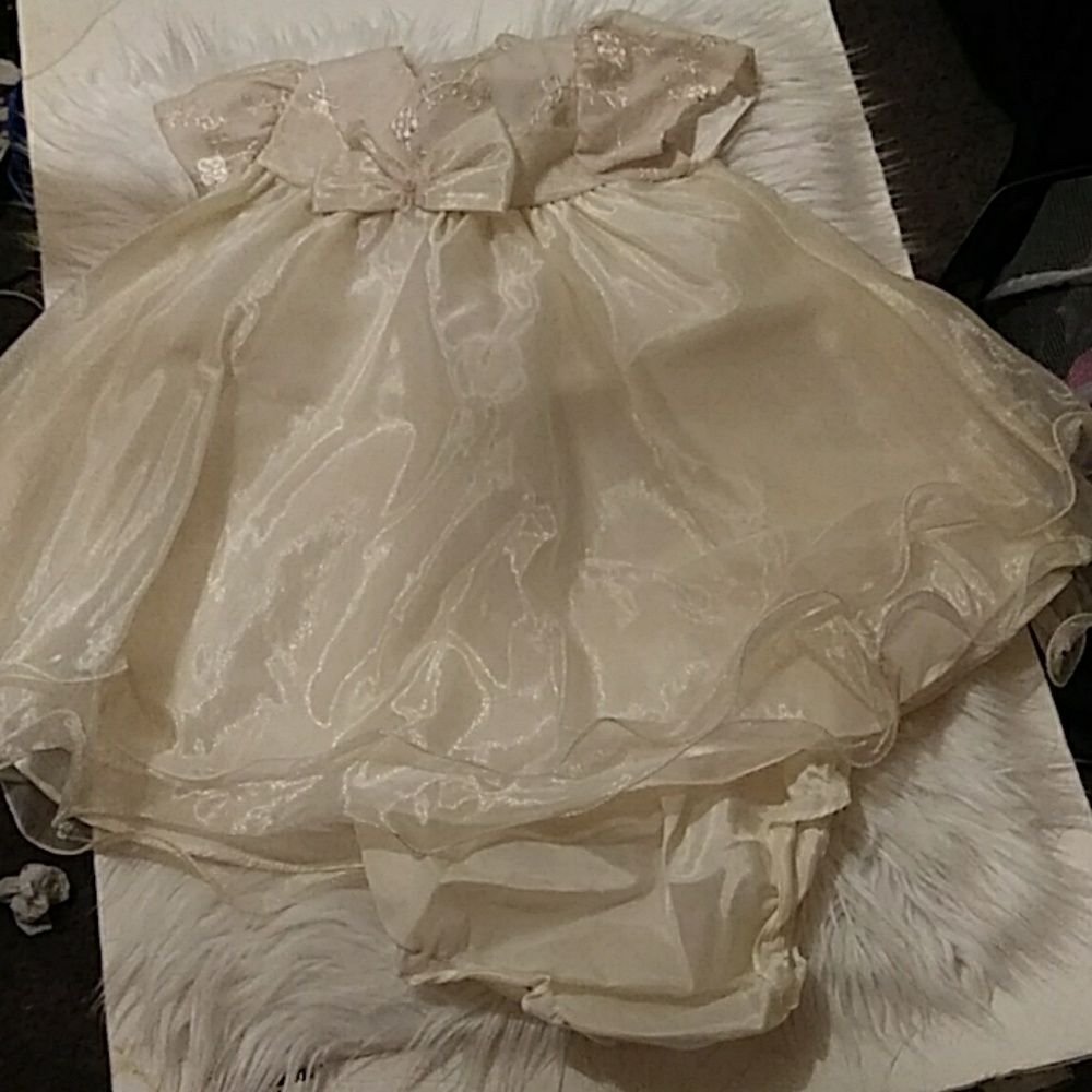Little girls 24m dresses